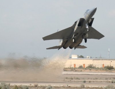 F15Takeoff_1.jpg