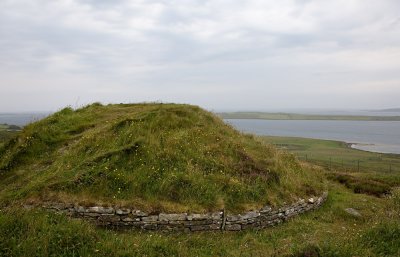 Taversoe Tuick chambered cairn, Rousay (8/1/08)