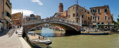 Ponte Guglie at Canal di Cannaregio