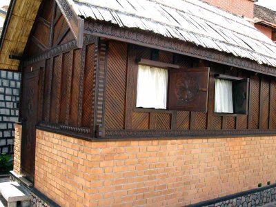 081 ancient building style Ambositta Hotel Artisan 081029 S. Lithner