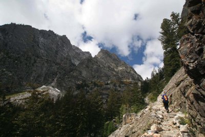 Entering the canyon