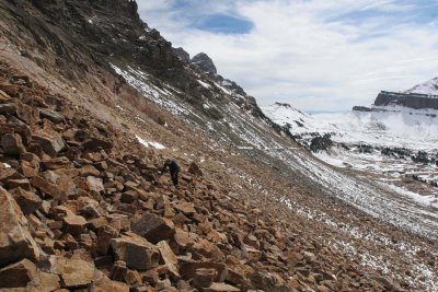 Trail to unnamed notch