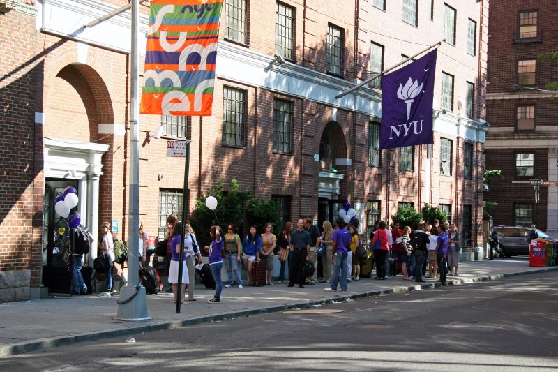 Summer School Check In - NYU Residence Hall