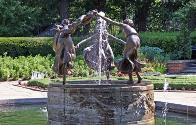 Dancing Muses & Fountain