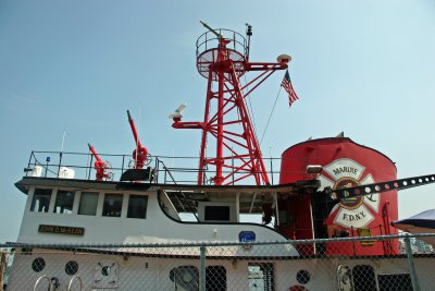 Fire Department of NY Boat at Pier 40