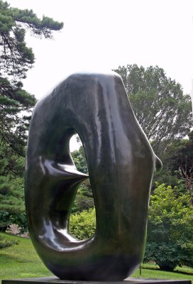 Oval with Points - Henry Moore Sculpture