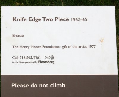 Knife Edge Two Pieces - Henry Moore Sculpture