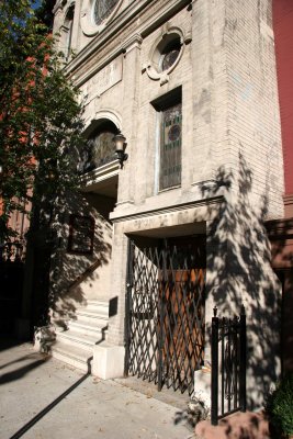 Synagogue near West 4th Street