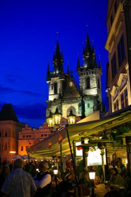 staromestska namesti by night 3