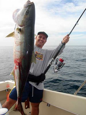 6-ft-Yellowtail.jpg
