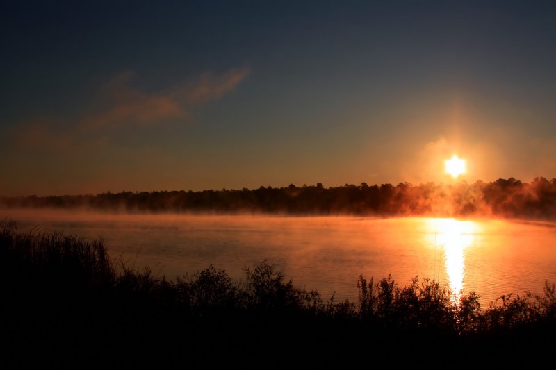 MORNING AT THE LAKE