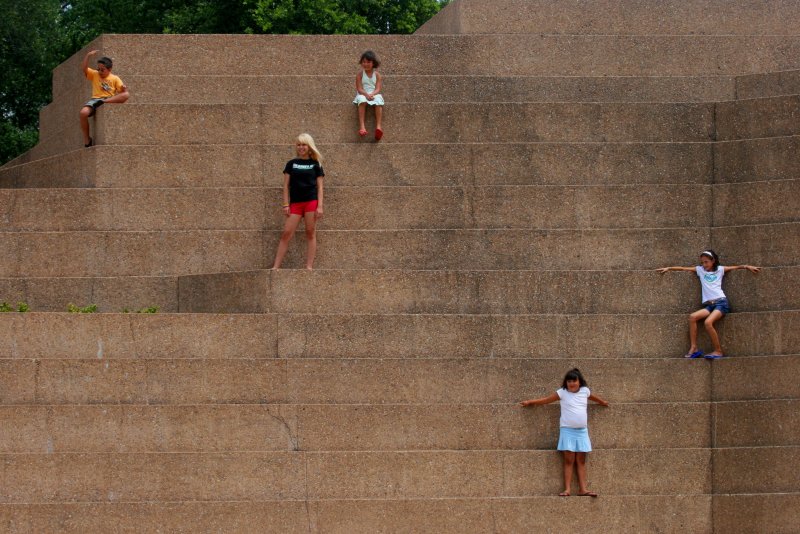 KIDS ON A WALL