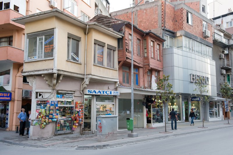 Balikesir june 2008 1724.jpg
