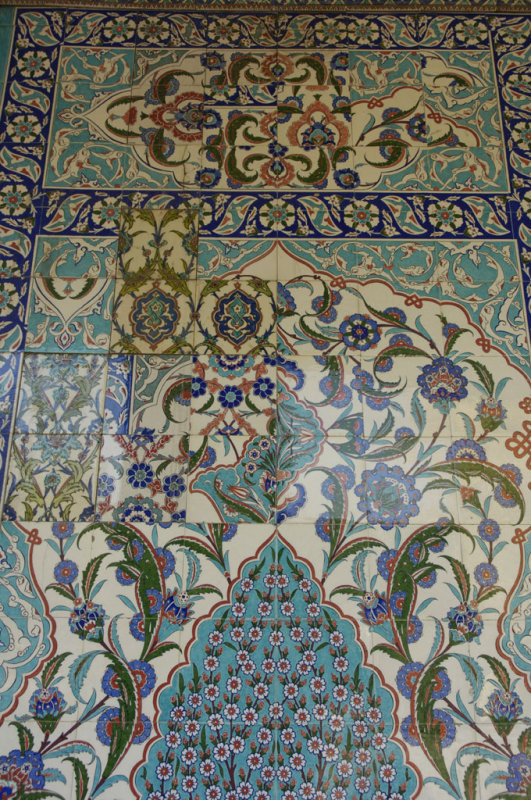 Elazığ İzzet Pasha Mosque 1226.jpg