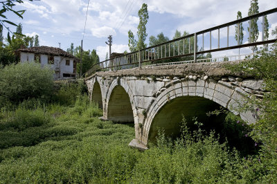 Aizanoi bridges