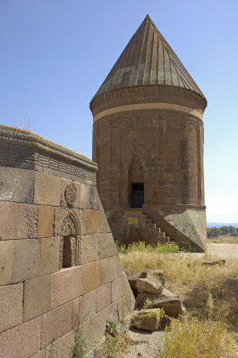 Ahlat 2006 09 0700.jpg