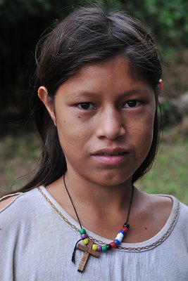 Yuqui Girl - Bia Recuate, a Yuqui village on the Rio Chimore