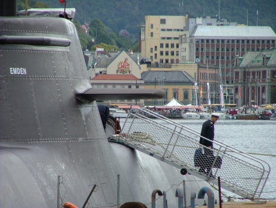 U34-Bergen-Norwegen-Arne Herrler Leaving the Ship