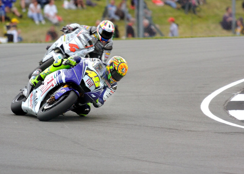 Valentino Rossi Fiat Yamaha leading Andrea Dovizioso JIR Team Scot Honda
