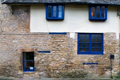 Blue House Burford