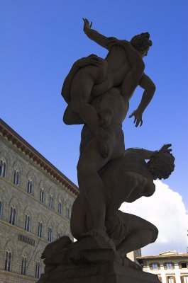 Rape of the Sabines, Loggia dei Lanzi, Piazza della Signoria