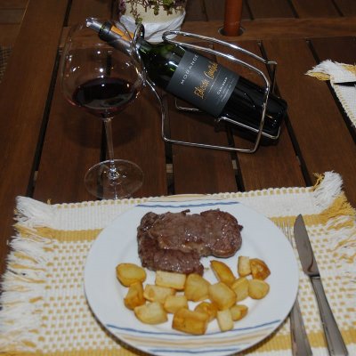 Bife Ancho com batatas / Morand Carignan 2004