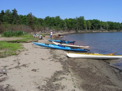 Circumnavigate Cocagne Island