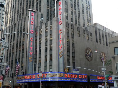 Radio City Music Hall 2.jpg