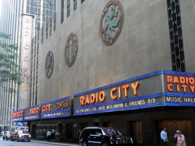 Radio City Music Hall 3.jpg