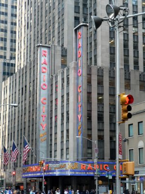 Radio City Music Hall 4.jpg