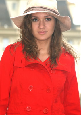 A RED HAT SERIOUS2.jpg