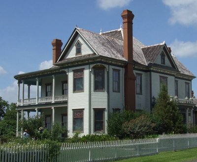 The Davis House at the George Ranch