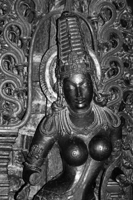 Shilabalika - celestial dancer, Belur