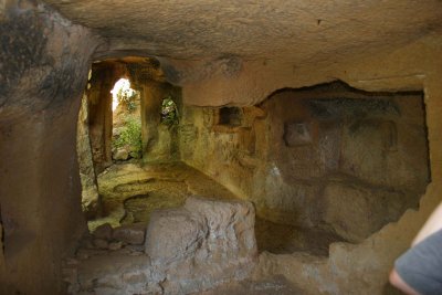 Inside the Etruscan Tomb 3.jpg