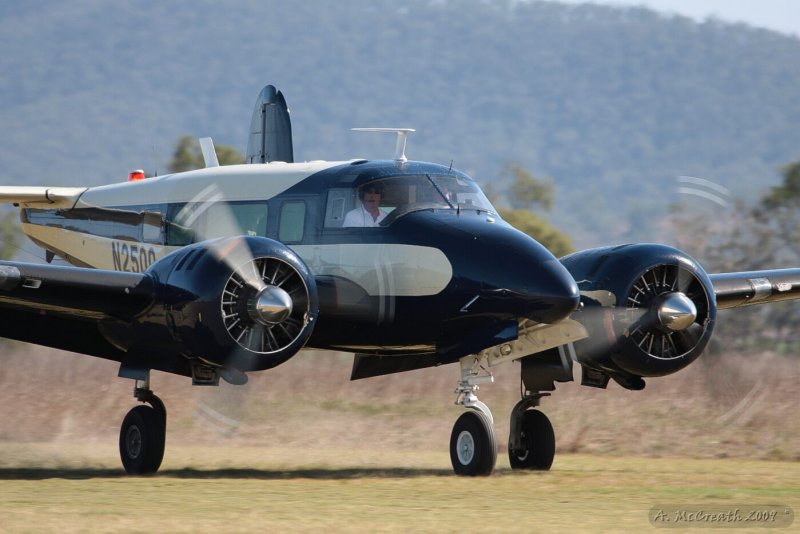 Watts Bridge Fly-in 30 Aug 09