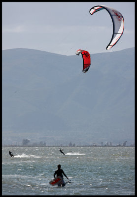 Kitesurfing near Sant Carles de la Rapita - Ebro delta / Spain