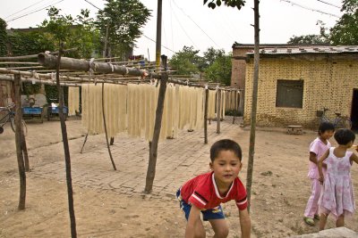 Hu Xian Farmers' Village - Noodles Drying