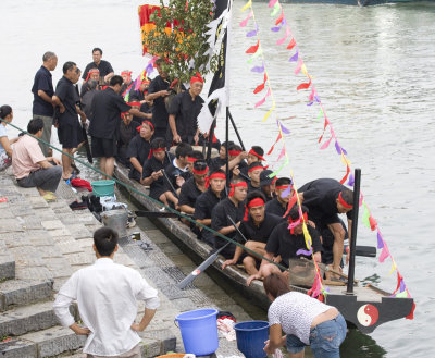  Li River Dragon Boat