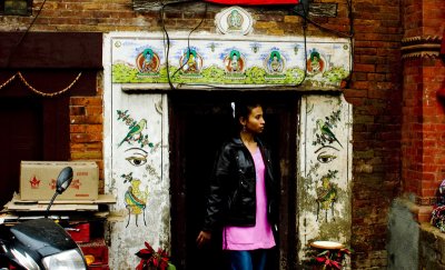 I loved this doorway. The girl would NOT get out of my way