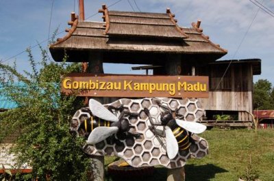 Gombizau Bee Farm