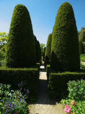 Hidcote Manor 06-2008(0007).jpg