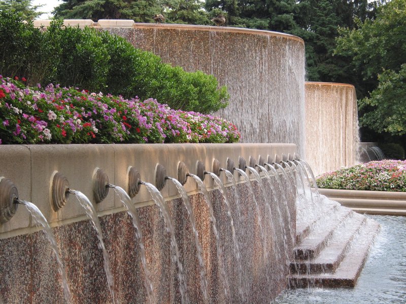 Crystal City fountain