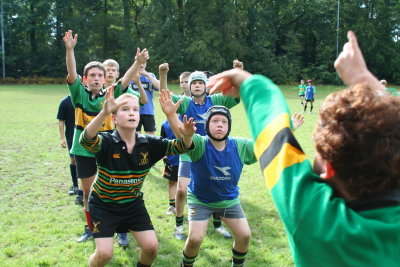 Line Out 3 of 5 - Throw