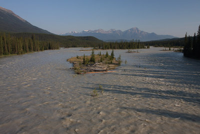 IMG_2912 swollen Athabasca River.jpg