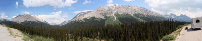 Banff NP panorama cropped.jpg