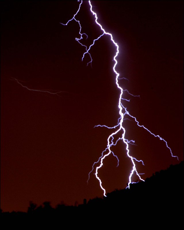 lightning.jpg