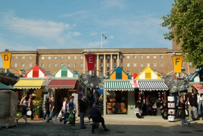 Norwich Market in front of City Hall