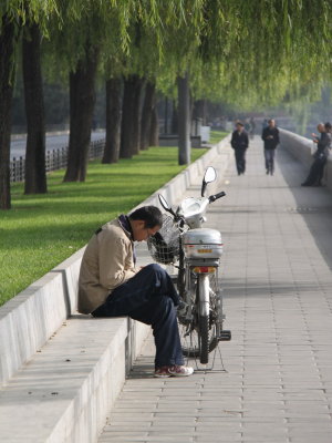Quiet moment near moat, Forbidden City
