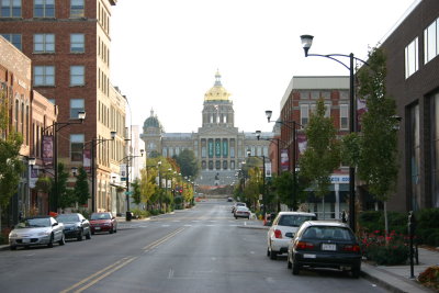 Des Moines--Iowa State Capitol