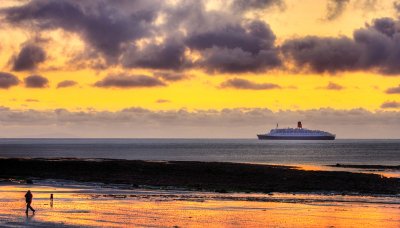 QE2 at sunrise, Douglas bay, Isle of Man